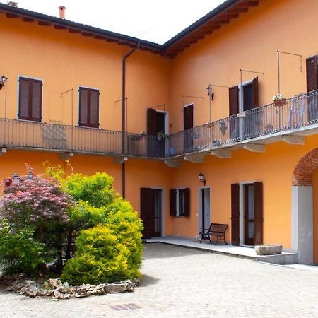 Il Monastero Apartment Castelletto sopra Ticino Bagian luar foto