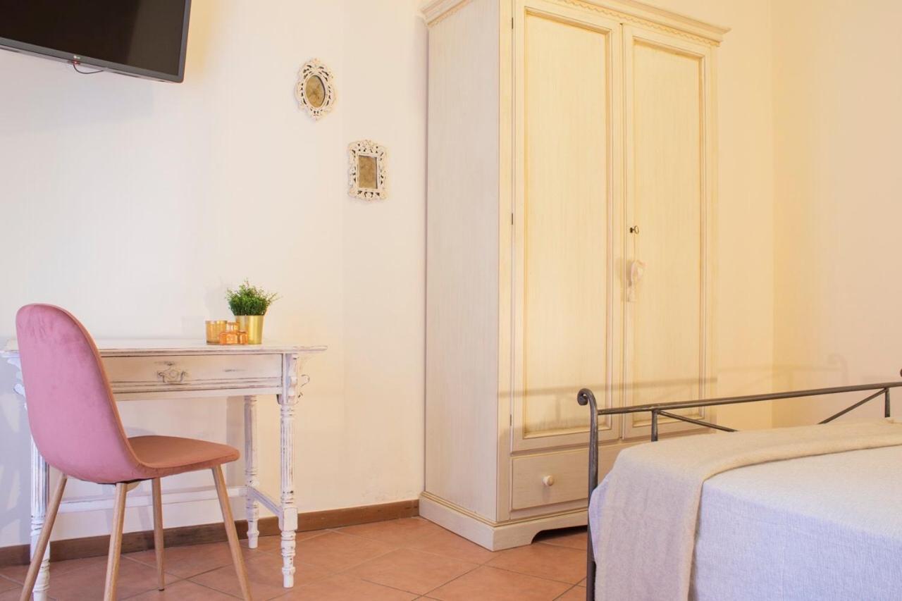 Il Monastero Apartment Castelletto sopra Ticino Bagian luar foto