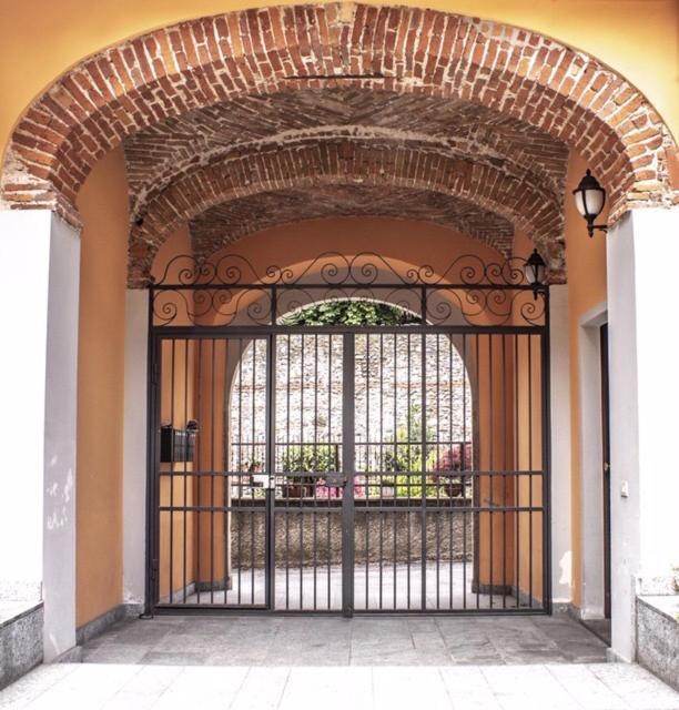 Il Monastero Apartment Castelletto sopra Ticino Bagian luar foto